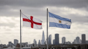 London financial district and a Patagonian gas rig representing the UK and Argentine economies